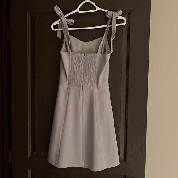 Sundays best dress - Picture 2 of 5